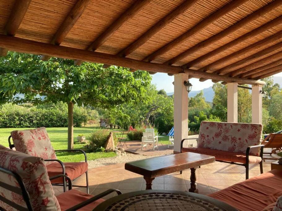 Countryside Villa In Sardinia Triei Luaran gambar